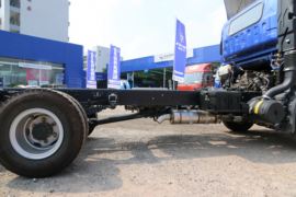 瑞沃ES3&nbsp;载货车底盘                                                图片