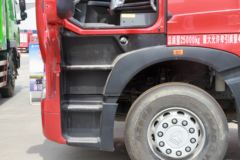 中国重汽 HOWO T7H重卡 540马力 6X4牵引车(3.7速比)(ZZ4257W324HE1B)