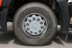 中国重汽 HOWO T7H重卡 540马力 6X4牵引车(3.7速比)(ZZ4257W324HE1B)