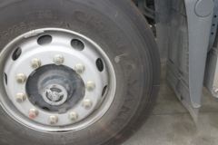 东风柳汽 乘龙H7重卡 430马力 6X4 LNG牵引车(LZ4250M5DB)