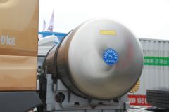 东风柳汽 乘龙H7重卡 430马力 6X4 LNG牵引车(LZ4250M5DB)