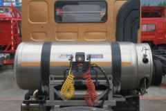 东风柳汽 乘龙H7重卡 430马力 6X4 LNG牵引车(LZ4250M5DB)