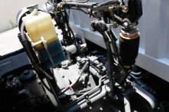 中国重汽 斯太尔DM5G重卡 280马力 6X2 9.4米厢式载货车(ZZ5253XXYM56CGE1)