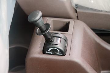 �������� ����H5�п� 220���� 4X2 6.8�ײ�դʽ�ػ���(�߶�˫��)(LZ5182CCYM3AB)ͼƬ