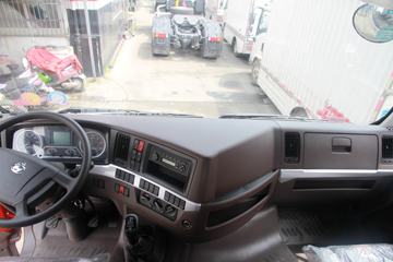 �������� ����H5�п� 220���� 4X2 6.8�ײ�դʽ�ػ���(�߶�˫��)(LZ5182CCYM3AB)ͼƬ