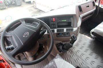 �������� ����H5�п� 220���� 4X2 6.8�ײ�դʽ�ػ���(�߶�˫��)(LZ5182CCYM3AB)ͼƬ