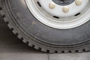 �������� ����H5�п� 220���� 4X2 6.8�ײ�դʽ�ػ���(�߶�˫��)(LZ5182CCYM3AB)ͼƬ