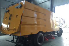 东风商用车 天锦 180马力 4X2 洗扫车(程力威牌)(CLW5168TSLD5)