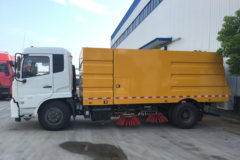 东风商用车 天锦 180马力 4X2 洗扫车(程力威牌)(CLW5168TSLD5)