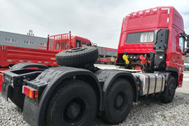 东风专底&nbsp;牵引车外观                                                图片