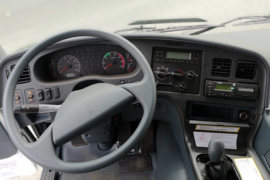 华菱之星&nbsp;粉粒物料运输车驾驶室图片