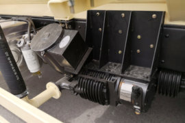 华菱之星&nbsp;粉粒物料运输车底盘图片