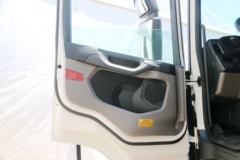 斯堪尼亚 新G系列重卡 450马力 6X2R牵引车(型号G450)