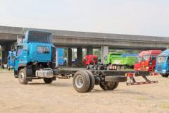 福田 欧航R系 170马力 7.8米厢式载货车(BJ5166XXY-A5)