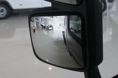 奔驰 Actros重卡 440马力 6X2R 牵引车(型号2644)