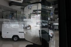 奔驰 Actros重卡 440马力 6X2R 牵引车(型号2644)
