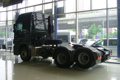 奔驰 Actros重卡 440马力 6X2R 牵引车(型号2644)