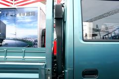 一汽解放 501-J系列 103马力 3360轴距双排栏板轻卡