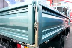 一汽解放 501-J系列 103马力 3360轴距双排栏板轻卡