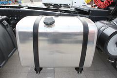 陕汽 德龙F3000重卡 375马力 6X4 牵引车(高速版)(SX4255NT324)