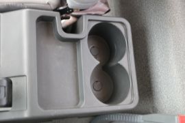 奥驰V系&nbsp;载货车驾驶室                                               图片