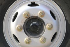飞碟奥驰 X6系列 165马力 4.15米单排栏板轻卡(FD1043W67K5-1)
