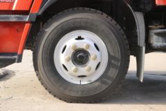 飞碟奥驰 X6系列 165马力 4.15米单排栏板轻卡(FD1043W67K5-1)