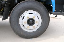 开拓X500&nbsp;自卸车底盘                                                图片