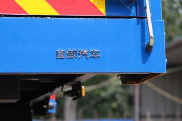 Ծ�� ����X500 ������ 140���� 4X2 6.5����ж��(SH3162VPDCWW4)ͼƬ