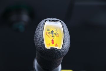 Ծ�� ����X500 ������ 140���� 4X2 6.5����ж��(SH3162VPDCWW4)ͼƬ