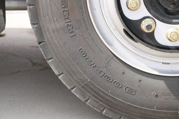 Ծ�� ����X500 ������ 140���� 4X2 6.5����ж��(SH3162VPDCWW4)ͼƬ