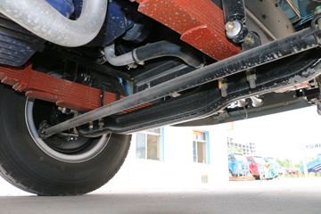 Ծ�� ����X500 ������ 140���� 4X2 6.5����ж��(SH3162VPDCWW4)ͼƬ