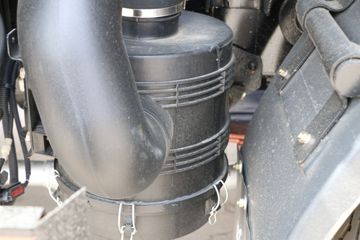 Ծ�� ����X500 ������ 140���� 4X2 6.5����ж��(SH3162VPDCWW4)ͼƬ