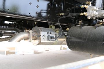 Ծ�� ����X500 ������ 140���� 4X2 6.5����ж��(SH3162VPDCWW4)ͼƬ