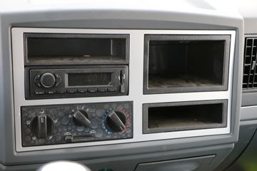 Ծ�� ����X500 160���� 6X2 6.7����ж��(SH3252VGDDWW4)ͼƬ