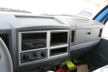 Ծ�� ����X500 160���� 6X2 6.7����ж��(SH3252VGDDWW4)ͼƬ