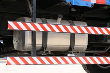 Ծ�� ����X500 160���� 6X2 6.7����ж��(SH3252VGDDWW4)ͼƬ