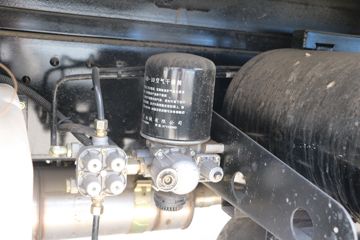 Ծ�� ����X500 160���� 6X2 6.7����ж��(SH3252VGDDWW4)ͼƬ