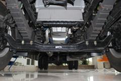 飞碟奥驰 D3 170马力 6.9米排半养蜂车(FD5161CYFP63K5-1)