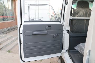 ���� ��ʮ��600P 130���� 3.235��˫�������Ῠ(QL1040A5HW)ͼƬ