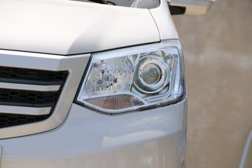 ������Խ��X3 ���ʰ� 1.5L 112���� 3.2�׵�������С��(SC1031AGD5H)ͼƬ