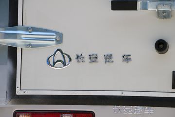 ԽX3 ׼ 1.5L 112 3.2׵ʽС(SC5031XXYAGD5H)ͼƬ