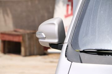 ԽX3 ׼ 1.5L 112 3.2׵ʽС(SC5031XXYAGD5H)ͼƬ