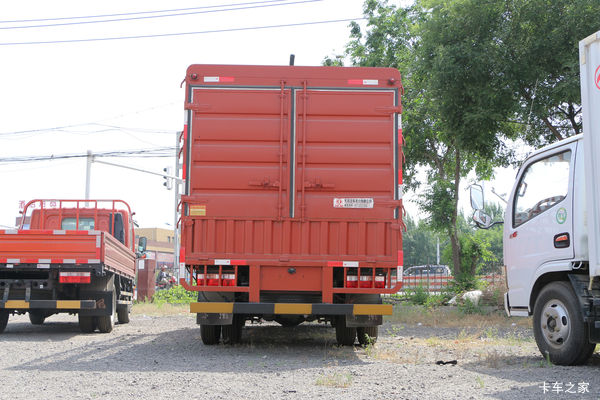 凯普特K6载货车哈尔滨市火热促销中 让利高达0.2万