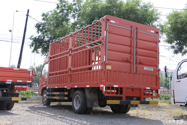 凯普特K6载货车哈尔滨市火热促销中 让利高达0.2万