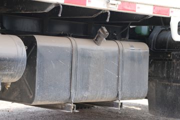 ���� ������ K6-S 115���� 4X2 4.17����ƿ���䳵(EQ5041TQP3BDFACWXP)ͼƬ