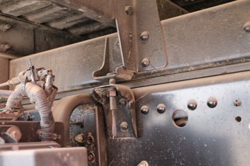 ���� ������ K6-S 115���� 4X2 4.17����ƿ���䳵(EQ5041TQP3BDFACWXP)ͼƬ