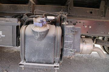 ���� ������ K6-S 115���� 4X2 4.17����ƿ���䳵(EQ5041TQP3BDFACWXP)ͼƬ