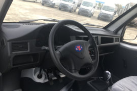 延龙&nbsp;电动载货车内饰图片