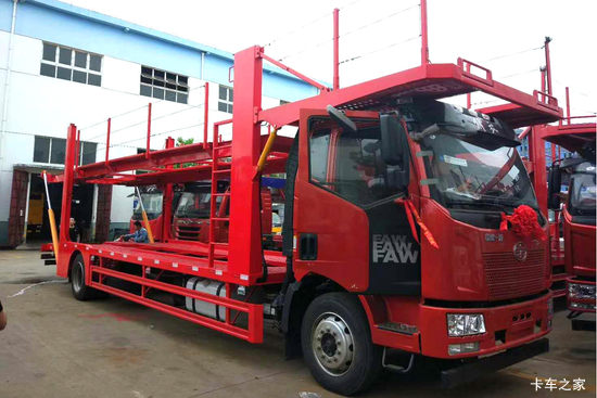 һ����� J6L 220���� 4X2 �����ᳵ�����䳵(��������)(һ��8��)